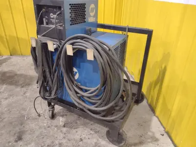 MILLER MODEL #SYNCROWAVE 250 AC/DC WELDER & RADIATOR-1 CHILLER: YOBRO #24819