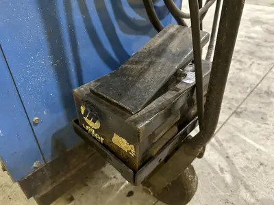 USED MILLER