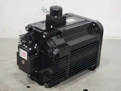 NEW YASKAWA SGMRS-37A2A-YR13