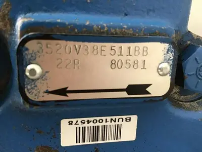 USED VICKERS 3520V38E511BB