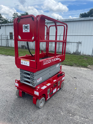 Used 2017 MEC 1330SE Scissor Lifters | Stack Equipment #926162