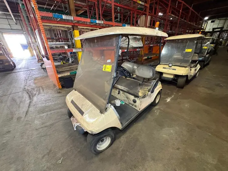 Used _UNKNOWN_ _UNKNOWN_ Golf Carts Ohio US | Myron Bowling Auctioneers Inc #1504502