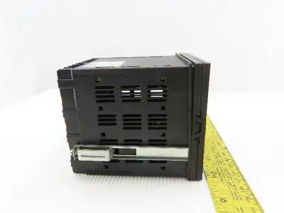 Shinko Technologies JCD-33A-A/m Temperature Controller 4-20mA 100-240VAC 8VA