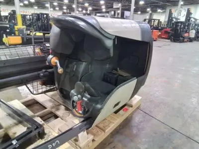 USED 2020 CROWN RMD6095S-32