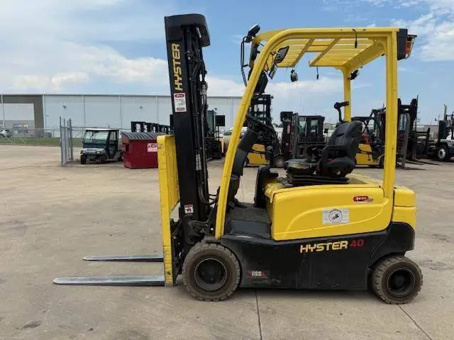 Used 2019 HYSTER J40XN Misc Forklifts Illinois US | Somerset Equipment Sales #1542943