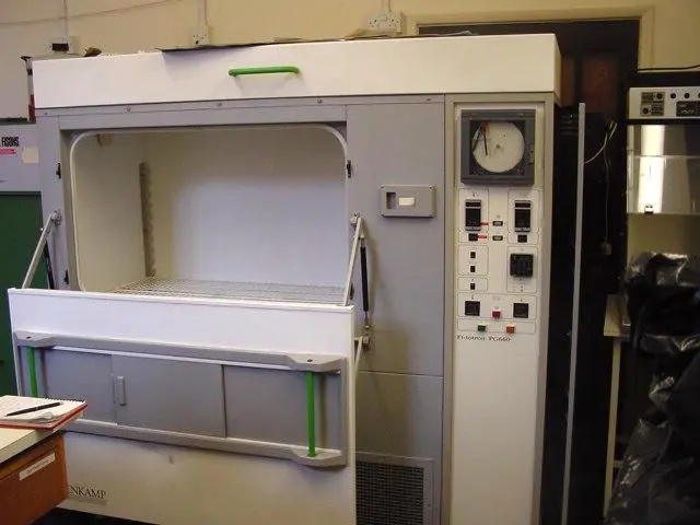 650L Gallenkamp Enviro Cabinet Pg660/C