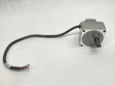 USED ORIENTAL MOTOR ORIENTAL MOTOR BLM460S-GFV2 BRUSHLESS MOTOR 3000RPM 60W GFV4G10 G