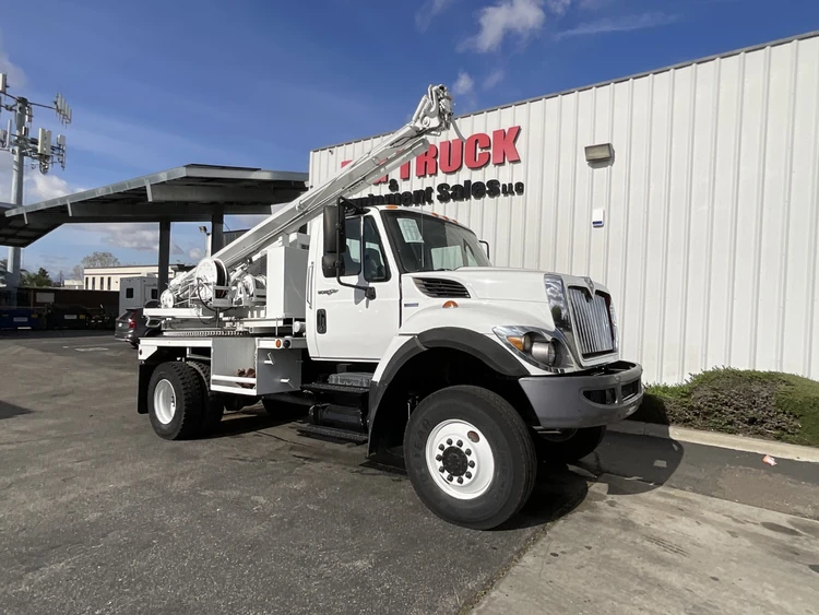 Used 2010 INTERNATIONAL 7300 Drill Rigs California US | Big Truck & Equipment #1412234