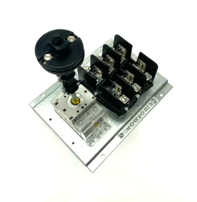 USED ELEKTRA FUSIBLE DISCONNECT SWITCH OPEN ASSEMBLY