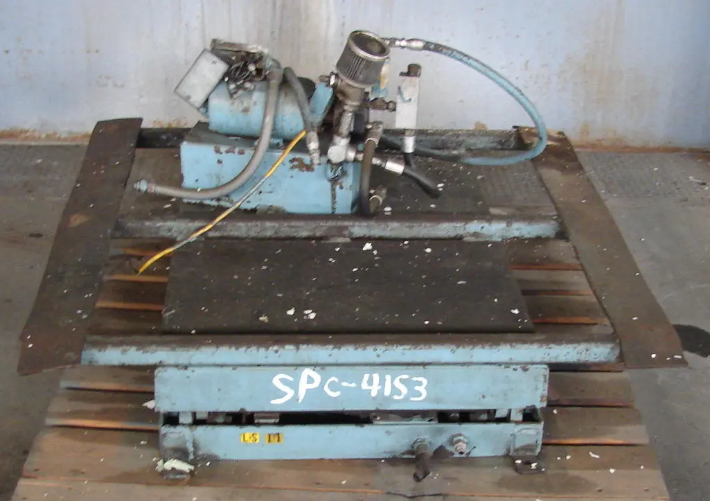 SPC4153  Material Handling Equipment scissor lift table, 40" x 40" platform