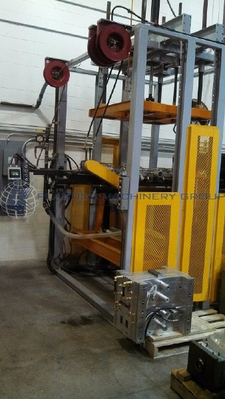 PVI Dual Platen Thermoformer