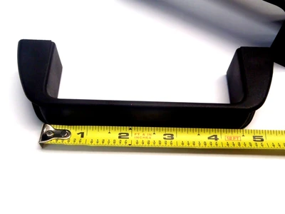 USED GAMM PULL HANDLE BOTTOM THREADED