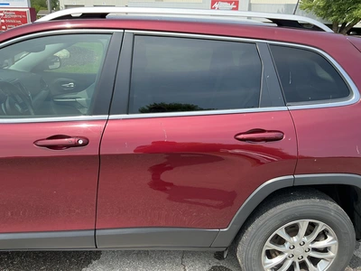 USED 2021 JEEP CHEROKEE