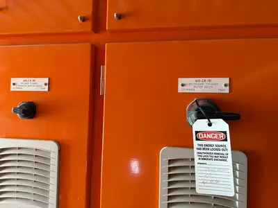 600A Motor Control Center MCC, 575V, 800A Bus, Form 4A, IP42 Enclosure