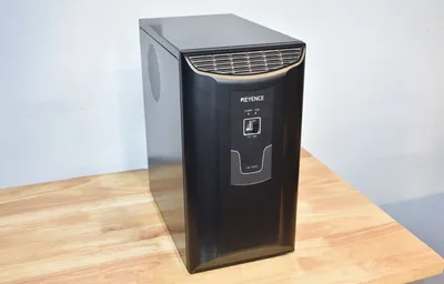 USED KEYENCE LM-1100