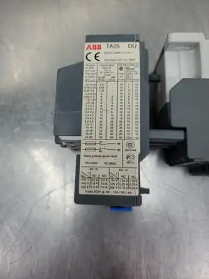 ABB A123010 28A 1000VAC Contactor w/TA25DU Auxiliary Contactor. 4A43