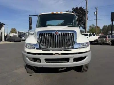 Used 2009 INTERNATIONAL 4400 Cab Chassis trucks Washington US | Puget Sound Truck Sales #1546487