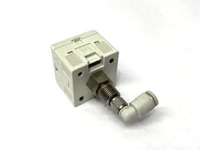 USED SMC ZSE30-01-65-M