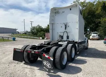 Used 2020 PETERBILT 579 Tractors & Trailers Florida US | Truck and Van Outlet #1521102