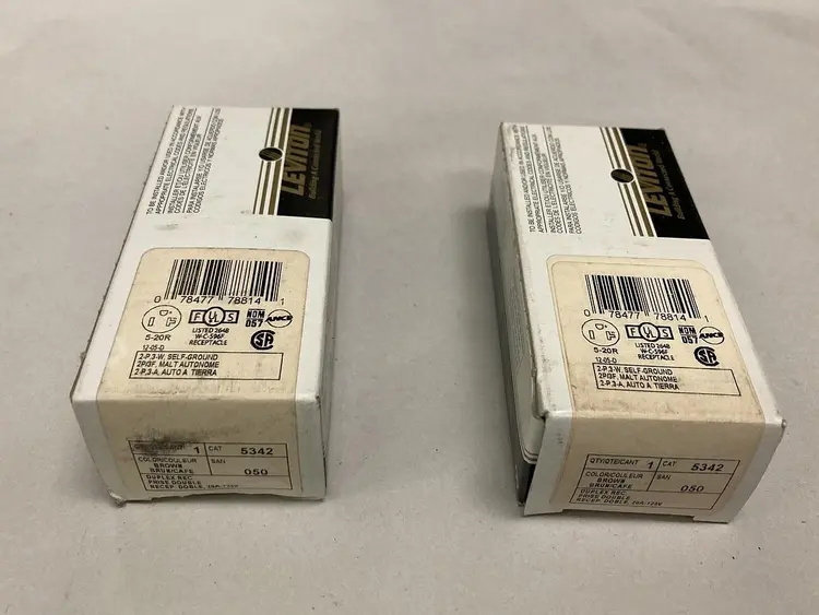 New | in-Stock LEVITON 5342 Miscellaneous Equipment (Electrical & Power) Ohio US | Surplus Asset Holdings #1209372