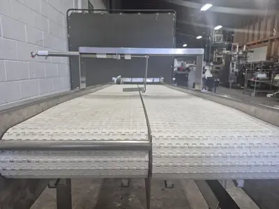 5.10 ft Flat Belt Conveyor