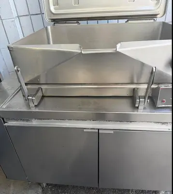 USED MARKET FORGE TILTER
