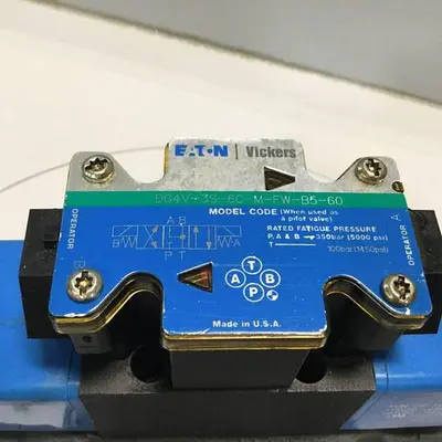 USED VICKERS DG4V-3S-6C-M-FW-B5-60