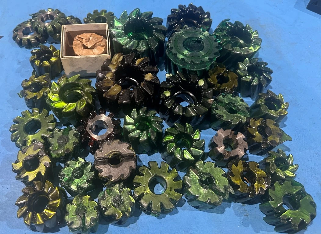1 1/2 - 3 1/2 ASSORTED SIDE CUTTERS - 36