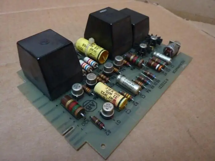 Used ALLEN BRADLEY X-233221 Circuit Boards Michigan US | Ideal Machinery #605393