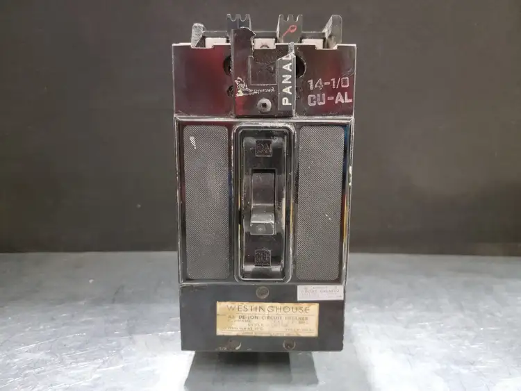 Used WESTINGHOUSE F3090 Switchgears British Columbia CA | Lenmark #243845