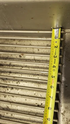 USED KEY FARMCO SHAKER WITH RODS