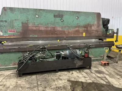 130 TON X 20' ACCURPRESS MODEL #713020 HYDRAULIC PRESS BRAKE, WITH UPGRADED TOUCH SCREEN CONTROLS: YOBRO #25003