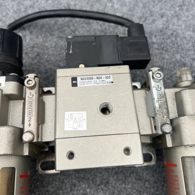 Used SMC AC40-J4L06 Air Pressure Regulators California US | Davliegogo LLC #1707055