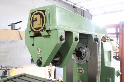 Used Chinese OEM (not disclosed) X6132 Universal Horizontal Mills Quebec CA | Machineco #1256347