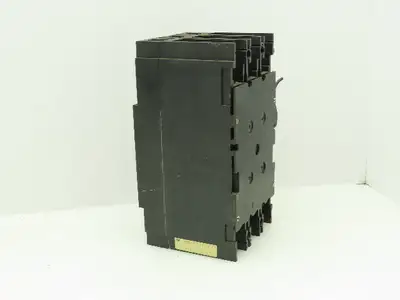 ABB UXAB727131R111 Circuit Breaker 40A with Shunt Trip