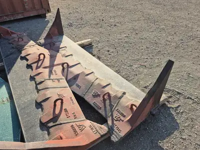 100" Excavator Bucket Lip