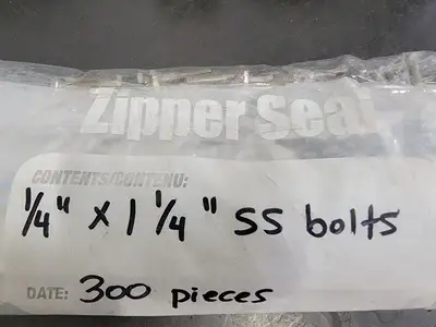 THE 1/4" x 1-1/4" F593C Stainless Steel Hex Bolt (Bag of 300)
