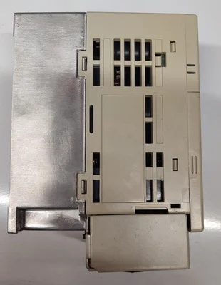 USED OMRON 3G3MV-C2004