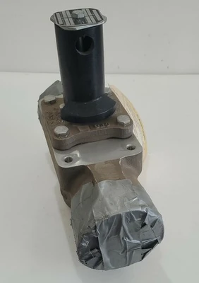 USED Tufline 166BW