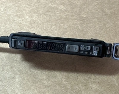 NEW KEYENCE FS-N15CP