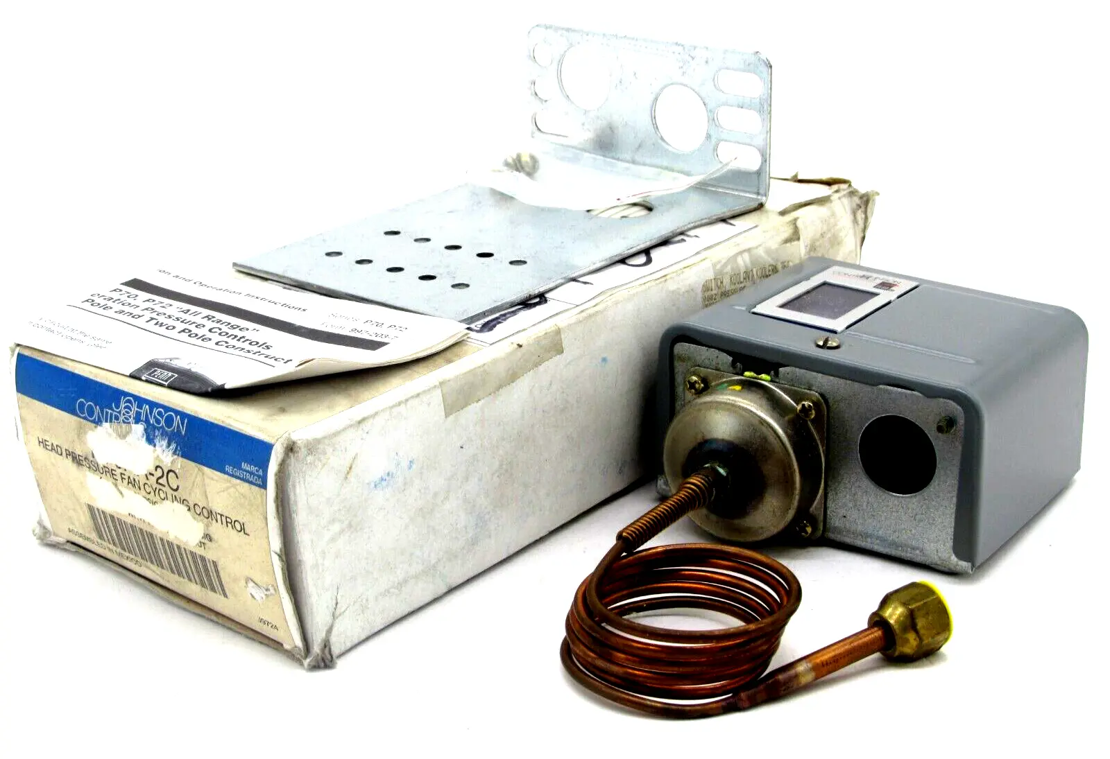 NEW JOHNSON CONTROLS P70AA-2 PRESSURE SWITCH P70AA2