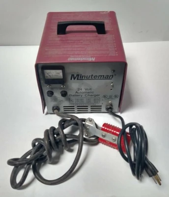 Minuteman 24V Automatic Battery Charger 20A 120V AC Input Industrial Unit