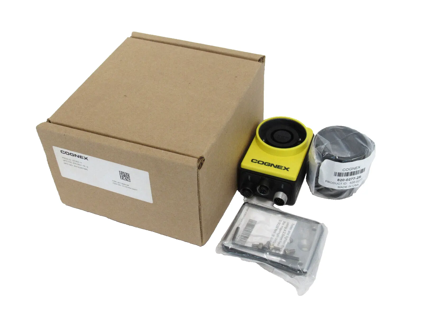 NEW COGNEX 830-0021-1R INDUSTRIAL CAMERA IS7402-11 825-0524-1RA 83000211R