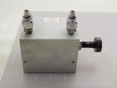 Used COMPACT AIR _UNKNOWN_ Pneumatic Cylinders Texas US | OCO Industrial #1570921