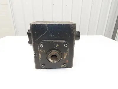 Grove Gear HMQ226-1 Worm Gearbox 20:1 Reducer 2.37Hp 87.5rpm 140TC Dual Shaft