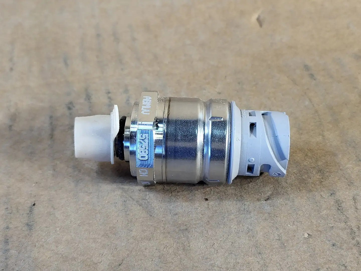 NEW CUMMINS 5594381