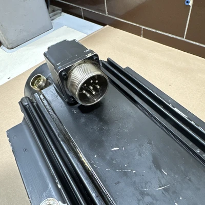 USED Rexroth MAC112D-0-HD-4-C/130-A-0/WI520LV/S005