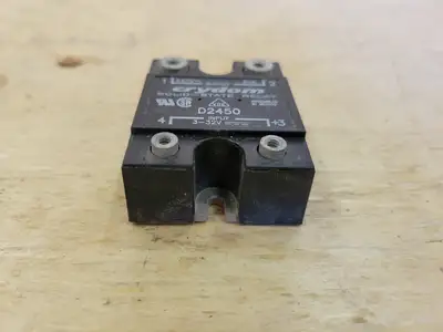 USED CRYDOM D2450