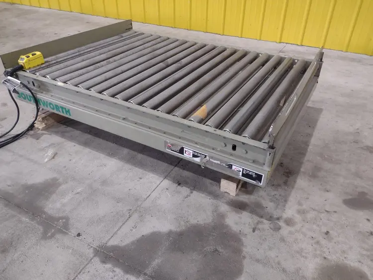 Used SOUTHWORTH _UNKNOWN_ Platform Lifters Ohio US | Yoder Brothers machinery 16 #144256