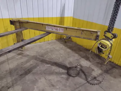 1 TON RELIABLE WALL MOUNTED JIB CRANE W/ 1 TON BUDGIT HOIST & TROLLEY: YOBRO #25151